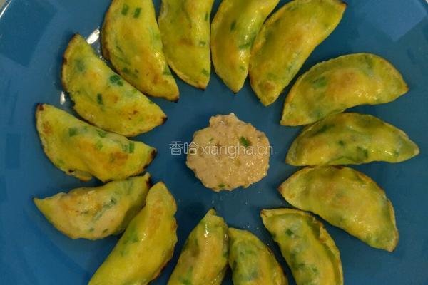 三文鱼蛋皮煎饺的做法图解6