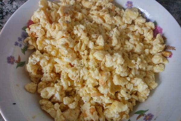 韭菜鸡蛋饺子的做法图解4