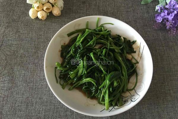 黄豆酱炒通菜的做法图解5