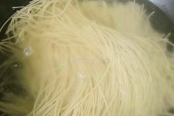 酱汁热干面的做法图解4