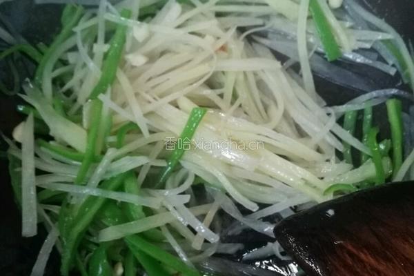青椒土豆丝的做法图解4