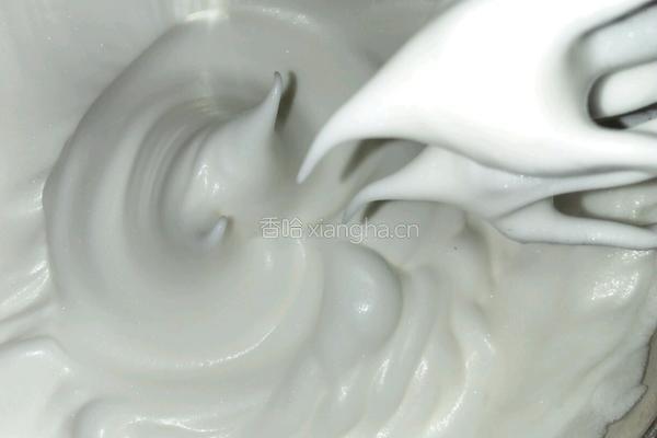 八寸戚风蛋糕的做法图解3