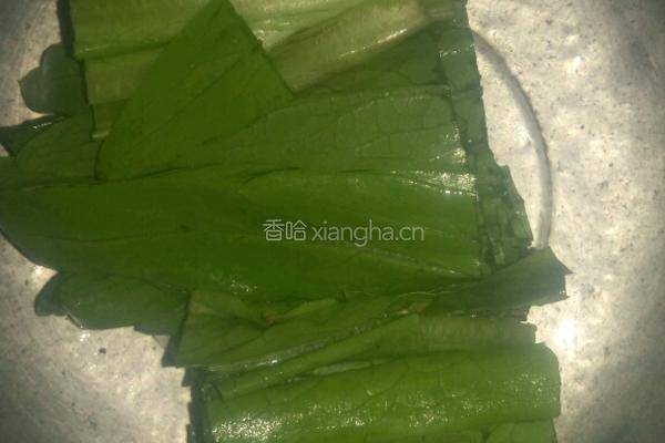 清炒油麦菜的做法图解1