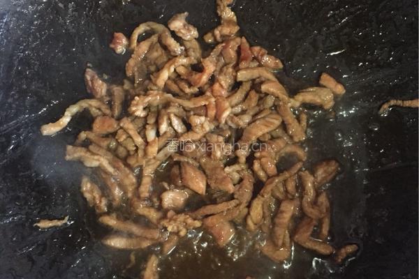 肉丝炒面的做法图解7