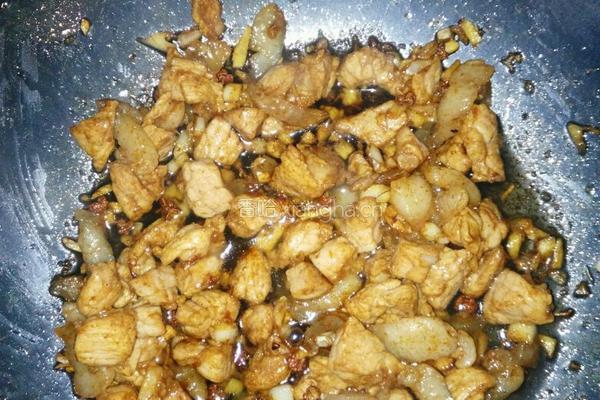 土豆猪肉的做法图解6