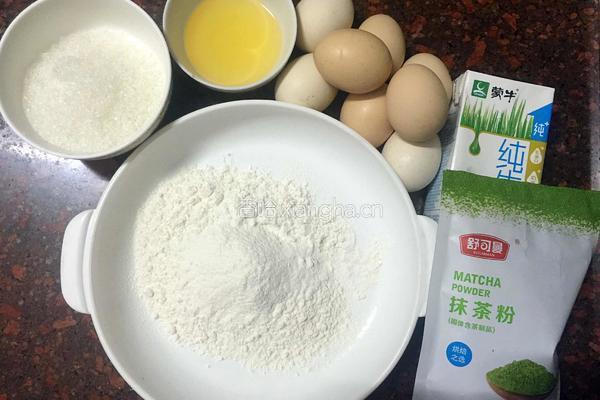 抹茶戚风蛋糕～八寸的做法图解1