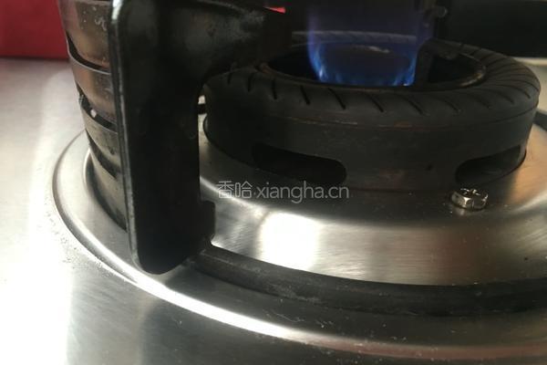 红枣瘦身粥的做法图解5