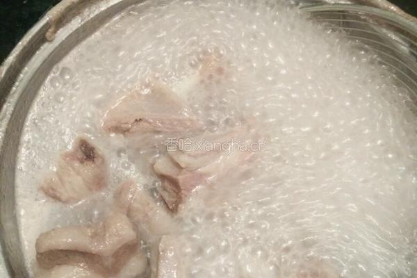 家常羊肉汤泡饼的做法图解1
