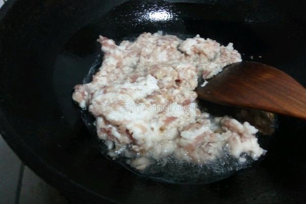 酱肉韭菜馅饺子的做法图解4