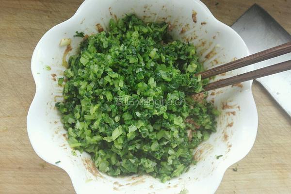 牛肉芹菜饺子的做法图解6