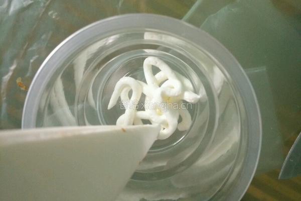 家常冰淇凌水果杯的做法图解2