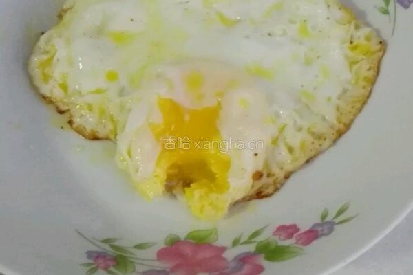溏心荷包蛋的做法图解3