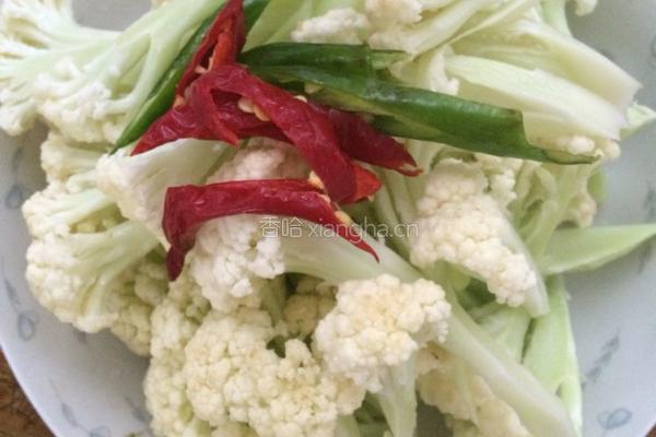 白玉花菜的做法图解1