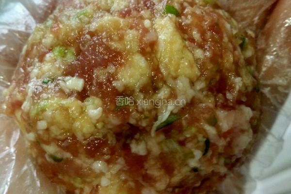 红烧狮子头的做法图解2