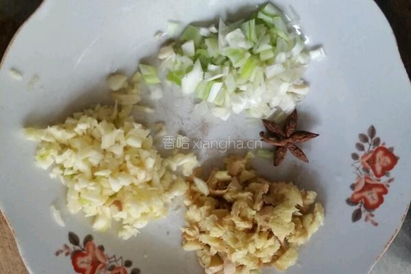 肉丁炒茄子的做法图解2
