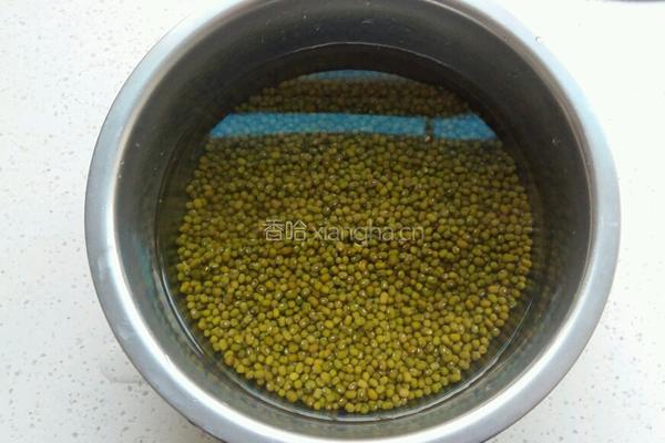 自制绿豆糕的做法图解1