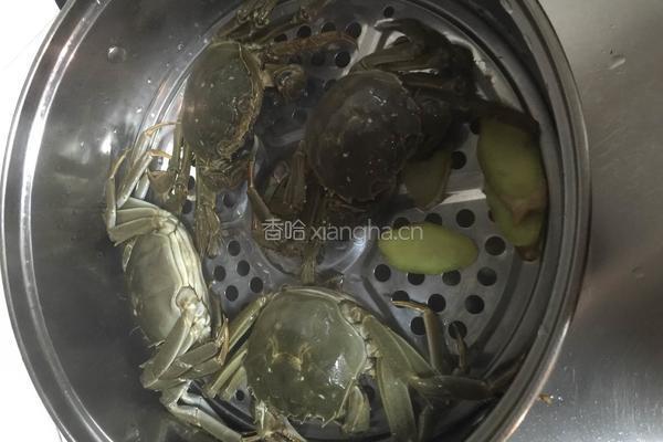 清蒸大闸蟹的做法图解3