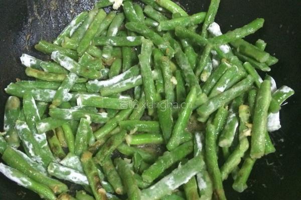 椒盐四季豆的做法图解6