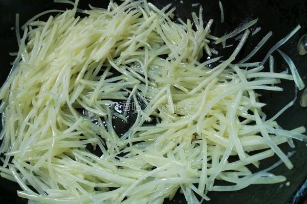 酸辣土豆丝的做法图解6