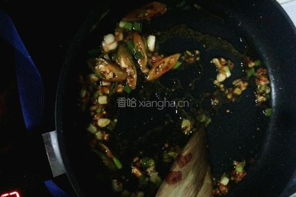 香辣濑尿虾的做法图解5