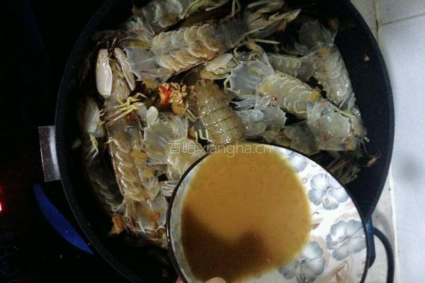 香辣濑尿虾的做法图解7