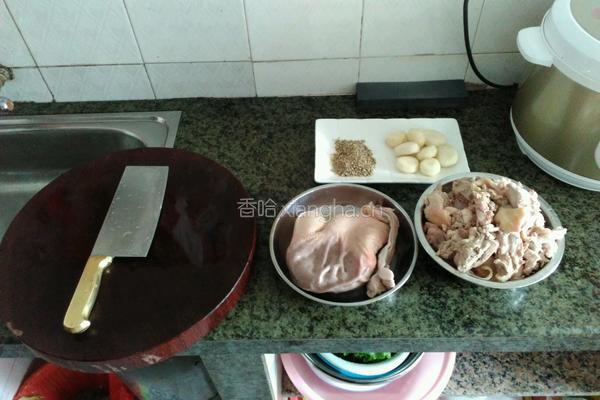 胡椒猪肚煲老鸡的做法图解4