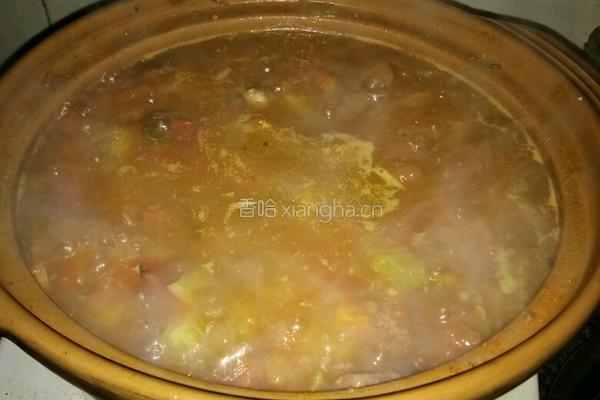 西红柿牛肉汤的做法图解2
