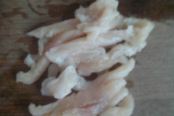 白玉秋葵炒鸡丝的做法图解2
