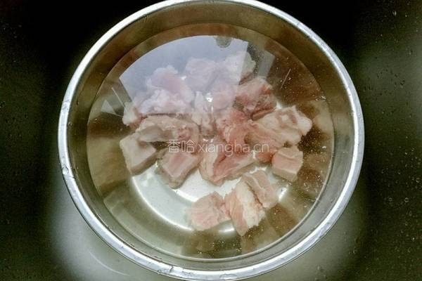 腐乳烧排骨的做法图解2