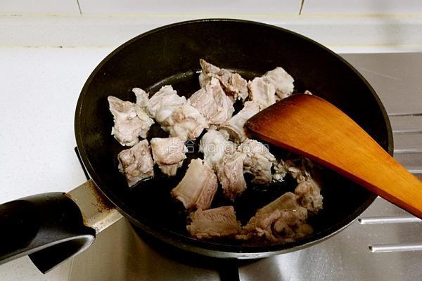 腐乳烧排骨的做法图解6