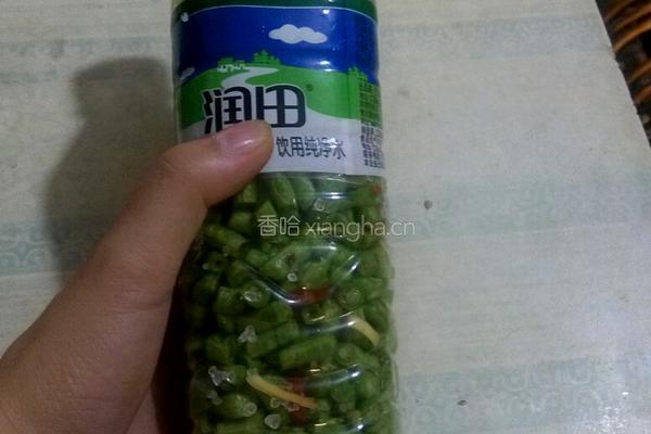 自制家常酸豆角的做法图解12