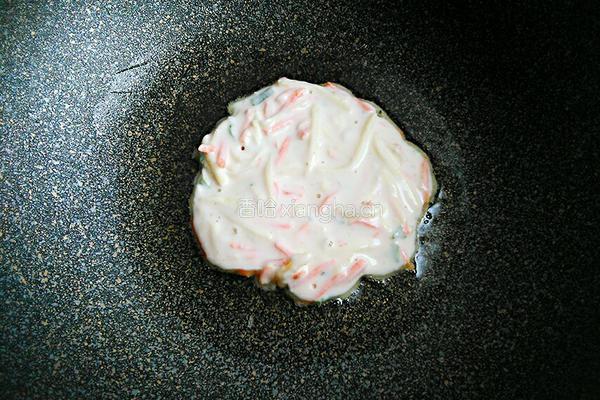 胡萝卜土豆丝饼的做法图解5