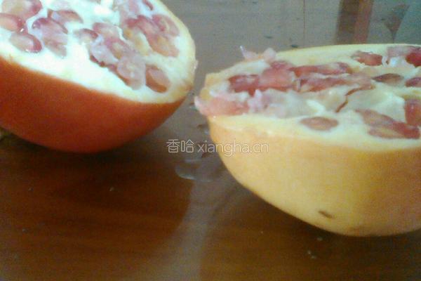 刨石榴（无聊所以就……）的做法图解1