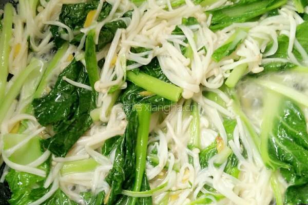 金针菇青菜瘦肉汤的做法图解5