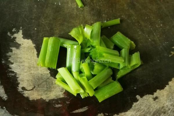 雪菜烧素鸡的做法图解4