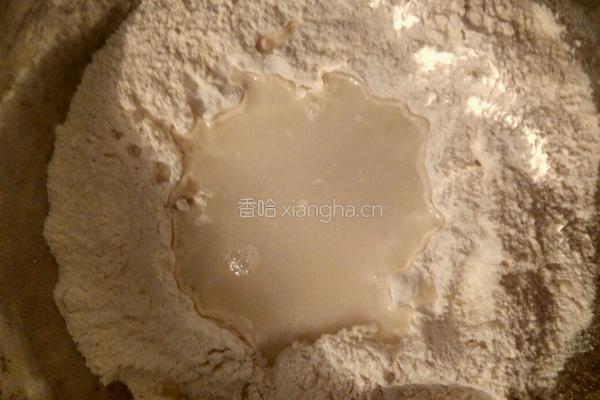 纯瘦肉韭菜水饺的做法图解1