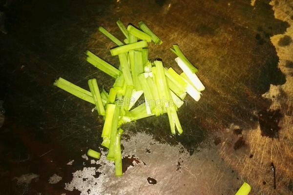 青菜大排面的做法图解3