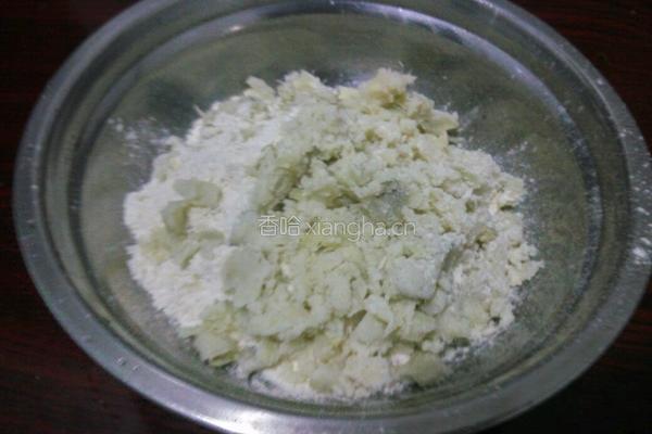 红薯椒盐千层饼的做法图解3