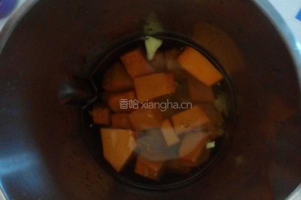 玉米南瓜浓汤的做法图解3