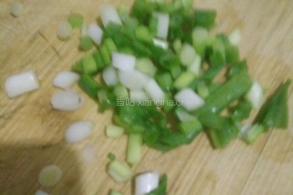 蛋炒饭的做法图解2
