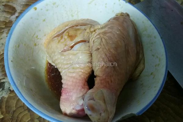 黄金脆皮鸡腿的做法图解2
