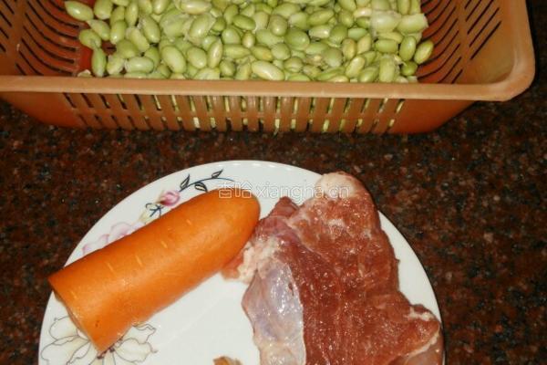青豆肉末的做法图解1