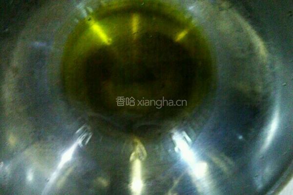 香菇炖鸡肉的做法图解3