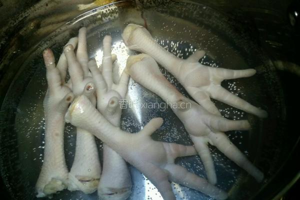 卤水鸡爪的做法图解3