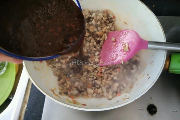 自制香菇海鲜肉酱的做法图解12