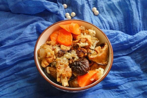 香菇鸡肉焖饭的做法图解11