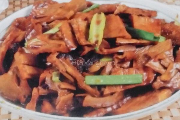 毛笋干烧肉