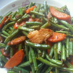 江豆炒肉的做法[图]