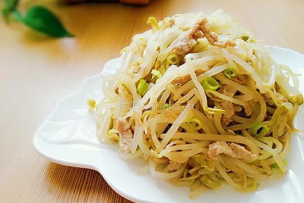 绿豆芽炒肉的做法图解13