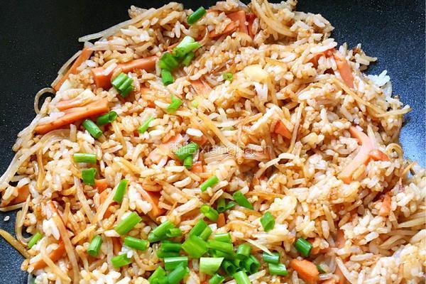火腿土豆丝炒饭的做法图解5